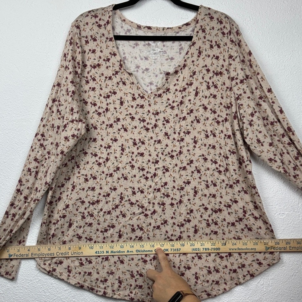 Maurices Cream Floral Long Sleeve Top - 1X - Notched V-Neck Boho Casual Soft - Picture 5 of 10